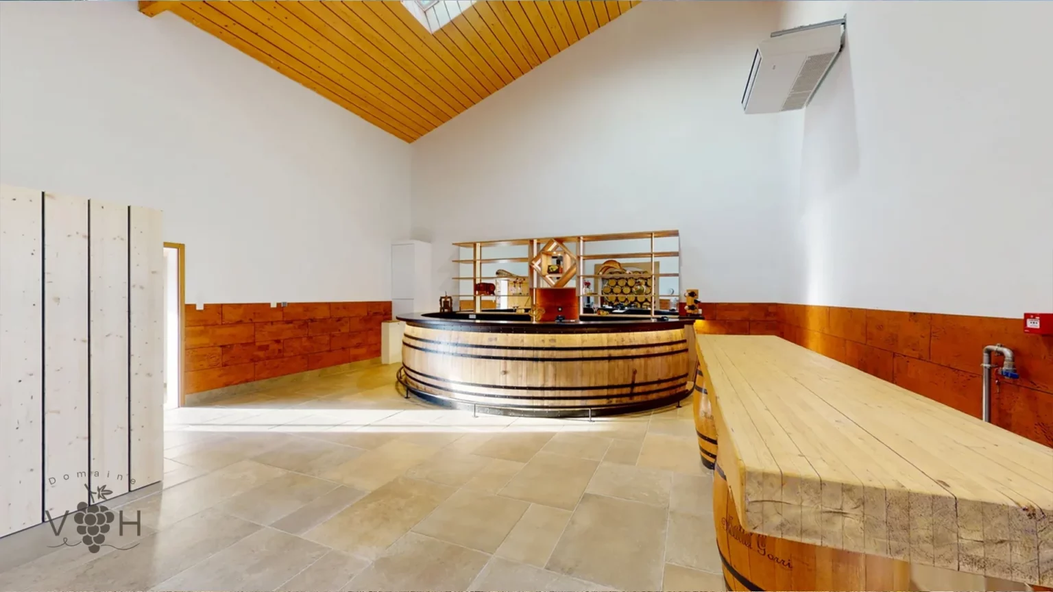 Bar et Espace Soirée • Domaine Villa Harriet ©