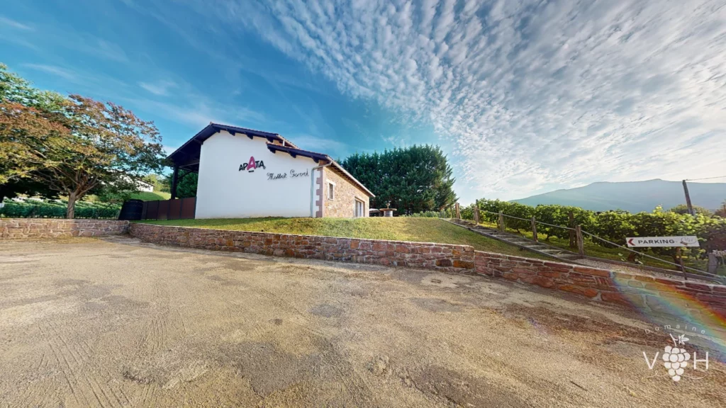 Lieu de Réception de 250 m² | Mariage ou Événements | Pays Basque • Domaine Villa Harriet ©